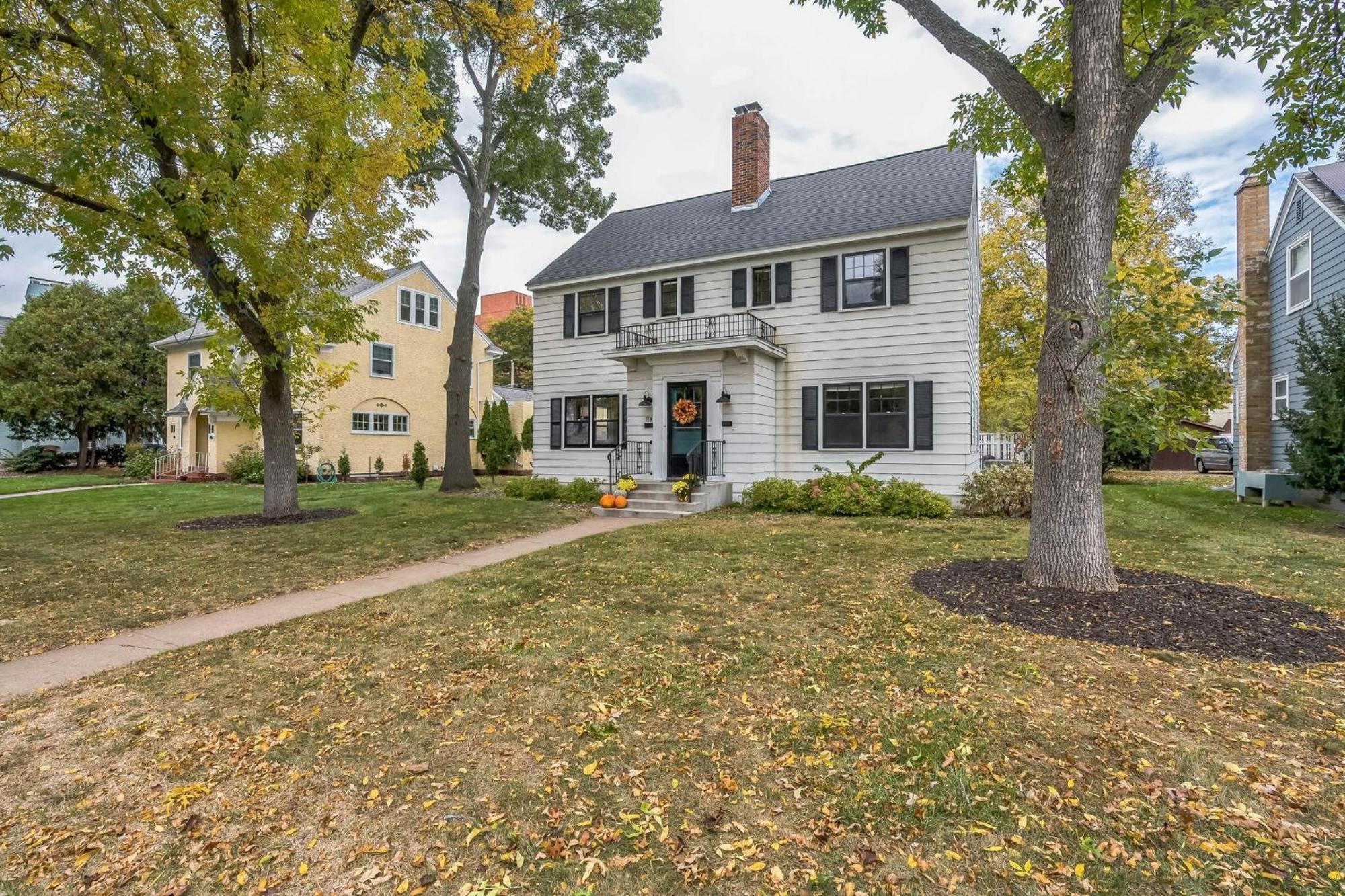 The Mckinley House Condo Eau Claire Exterior photo